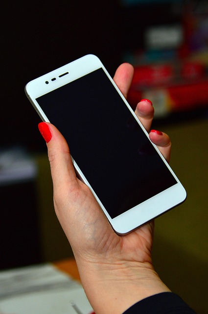 KI-gesteuerte Heizungssteuerung automatische Temperaturregelung Smart Thermostat